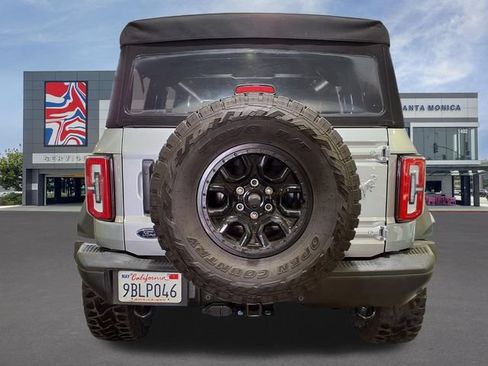 Used 2022 Ford Bronco Badlands w/ Sasquatch Package AWD/4WD image 18