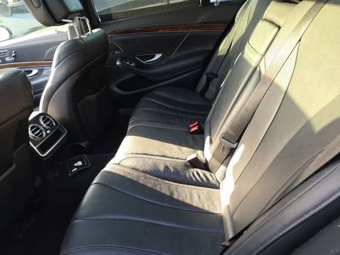 Used 2015 Mercedes-Benz S 550 4MATIC Sedan image 4