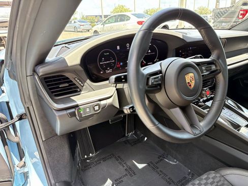 Used 2026 Porsche 911 Targa 4 GTS AWD/4WD image 20