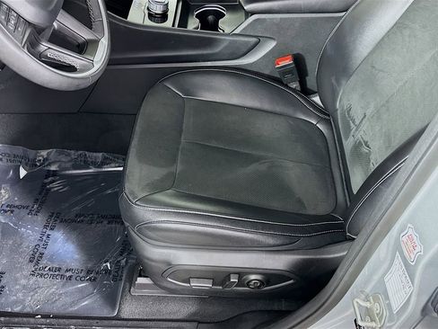 Certified 2024 Jeep Grand Cherokee L Laredo image 30