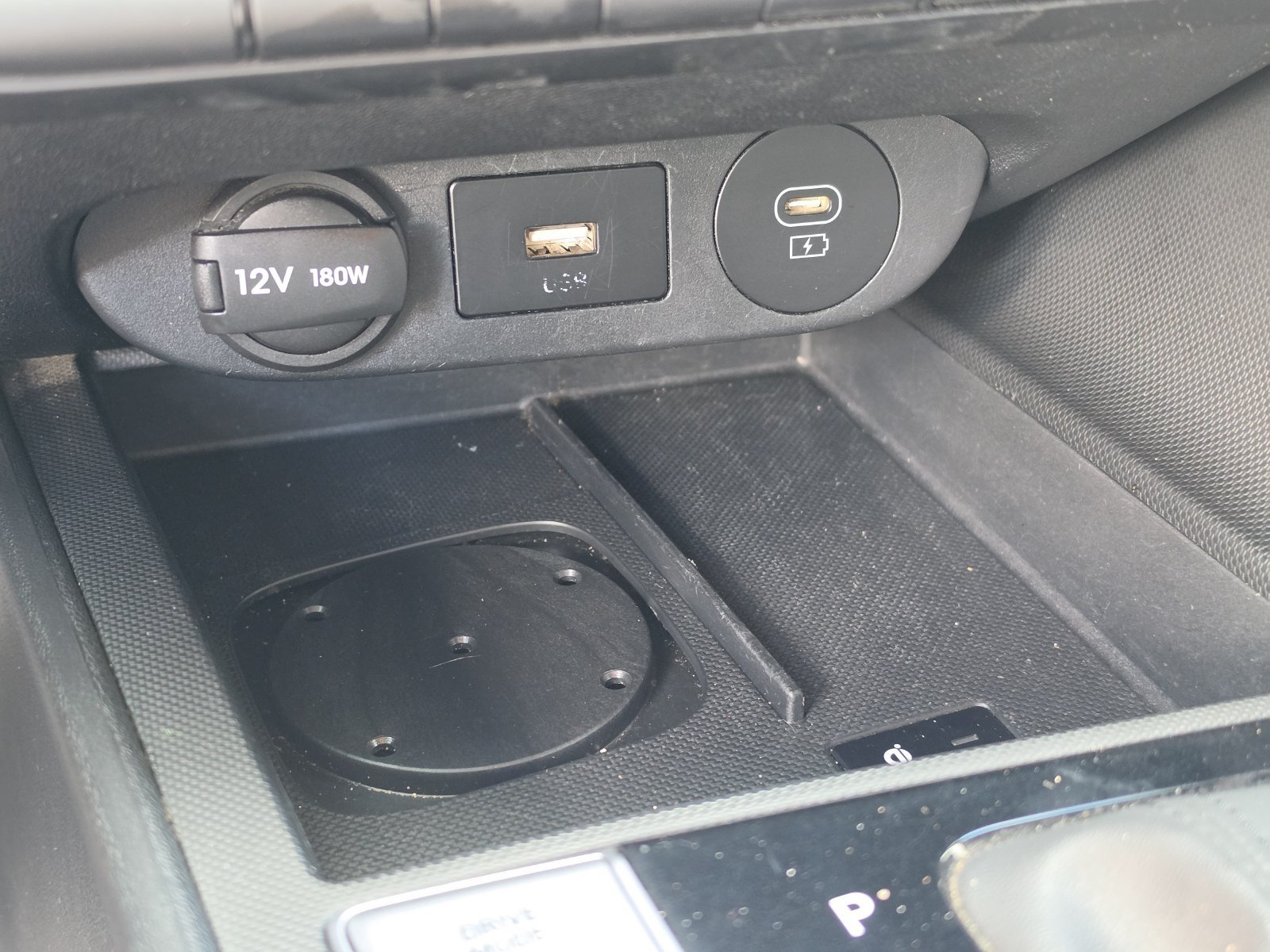 Used 2024 Hyundai Elantra SEL w/ Convenience Package FWD image 29