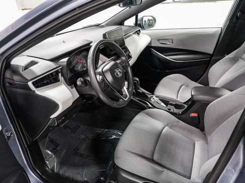 Used 2025 Toyota Corolla SE FWD image 17