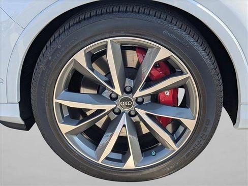 Certified 2023 Audi SQ7 Premium Plus w/ Executive Package image 23