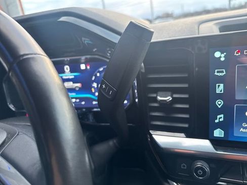 Used 2022 Chevrolet Silverado 1500 LT w/ Protection Package image 15