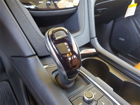 New 2025 Cadillac XT5 Premium Luxury w/ Technology Package image 18