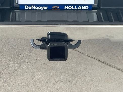 Used 2017 GMC Sierra 1500 2WD Regular Cab image 8