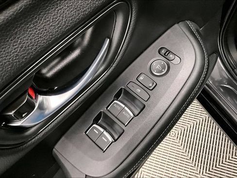 Used 2026 Honda HR-V EX-L image 38