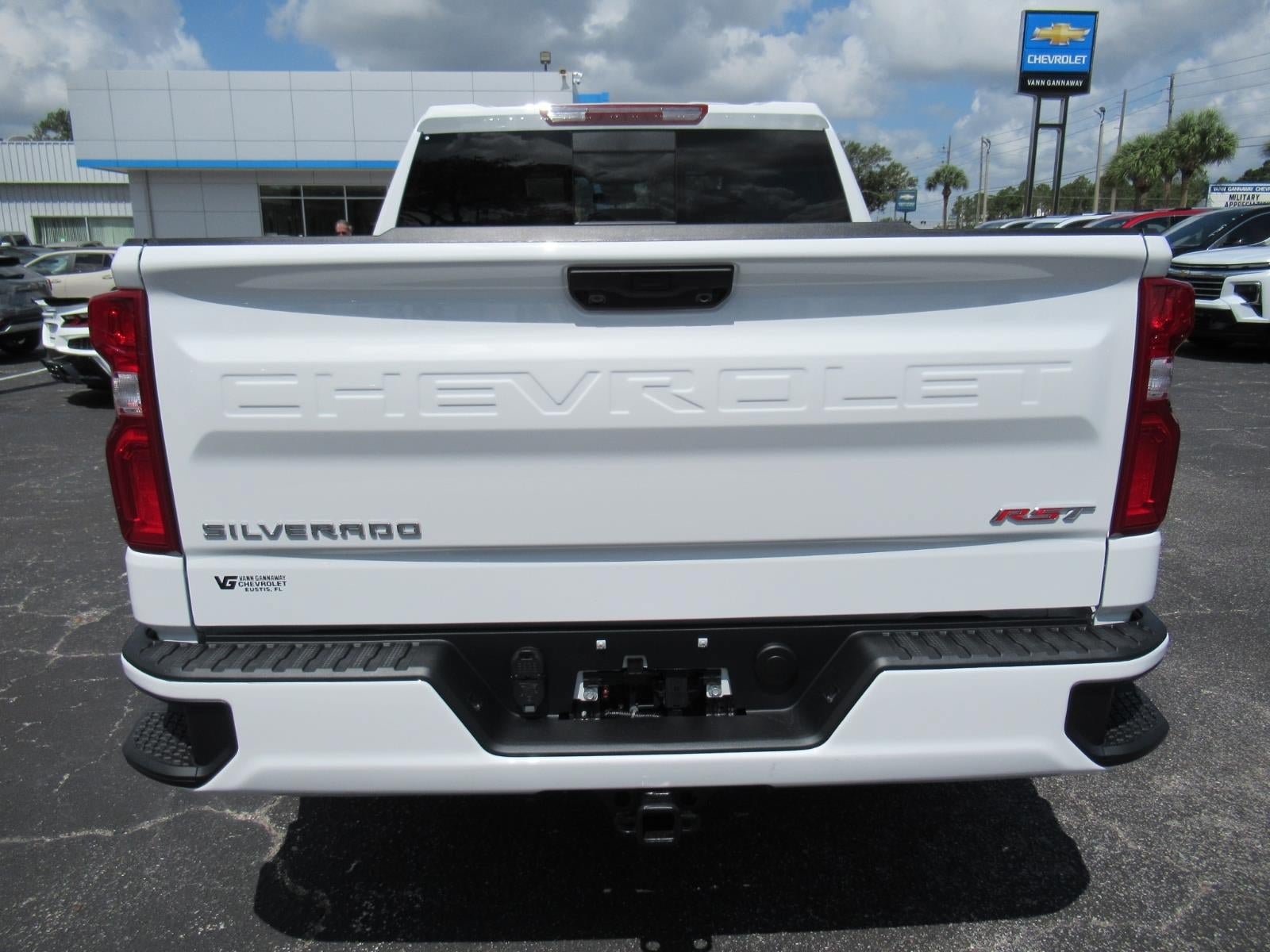 New 2026 Chevrolet Silverado 1500 RST w/ Convenience Package II RWD image 6