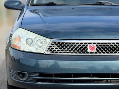 Used 2004 Saturn L-Series L300 image 11