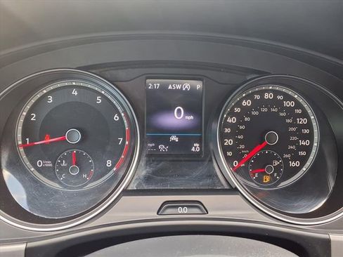 Used 2021 Volkswagen Atlas SE image 13