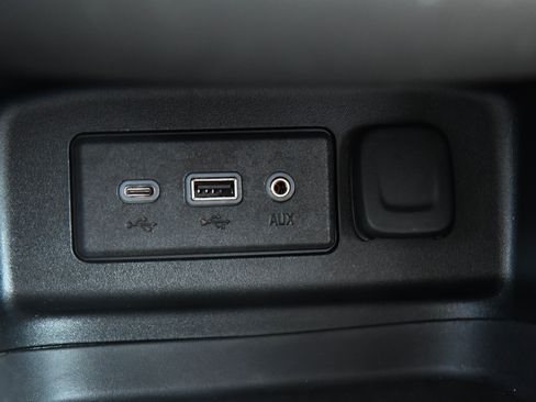 Used 2022 Chevrolet Equinox LT image 22