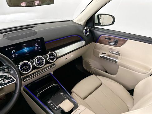 Certified 2023 Mercedes-Benz GLB 250 image 22