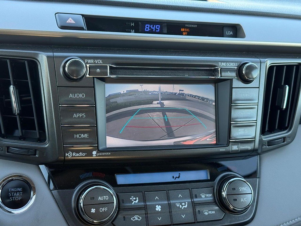 Used 2015 Toyota RAV4 Limited w/ Technology Package AWD/4WD image 28