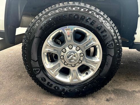 Used 2023 RAM 2500 Big Horn w/ Level 1 Equipment Group image 18