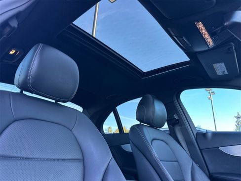 Used 2018 Mercedes-Benz C 300 Sedan image 17