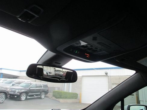 Certified 2023 Buick Enclave Essence w/ Experience Buick Package image 28