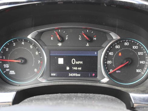 Certified 2023 Chevrolet Traverse RS image 12