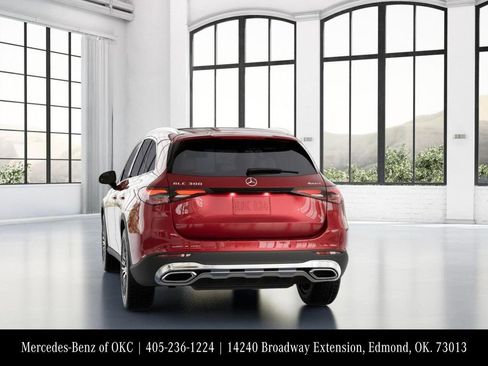 Used 2026 Mercedes-Benz GLC 300 4MATIC image 26