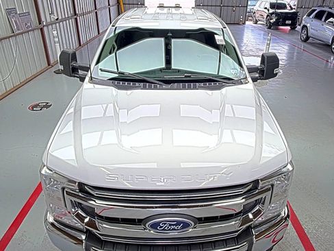 Used 2022 Ford F250 XL w/ STX Appearance Package AWD/4WD image 5