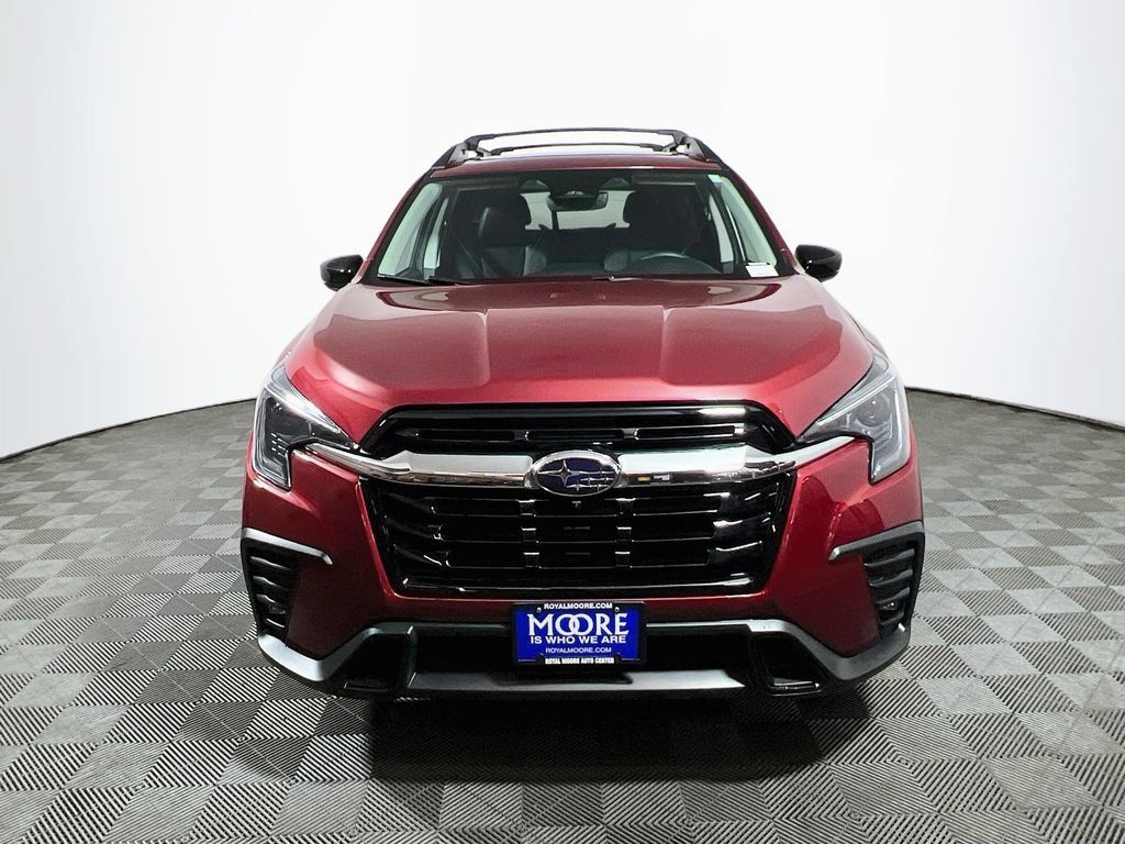 Used 2025 Subaru Ascent Limited w/ Popular Package #2 AWD/4WD image 2