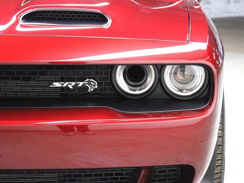 Used 2022 Dodge Challenger SRT Hellcat w/ Plus Package RWD image 37