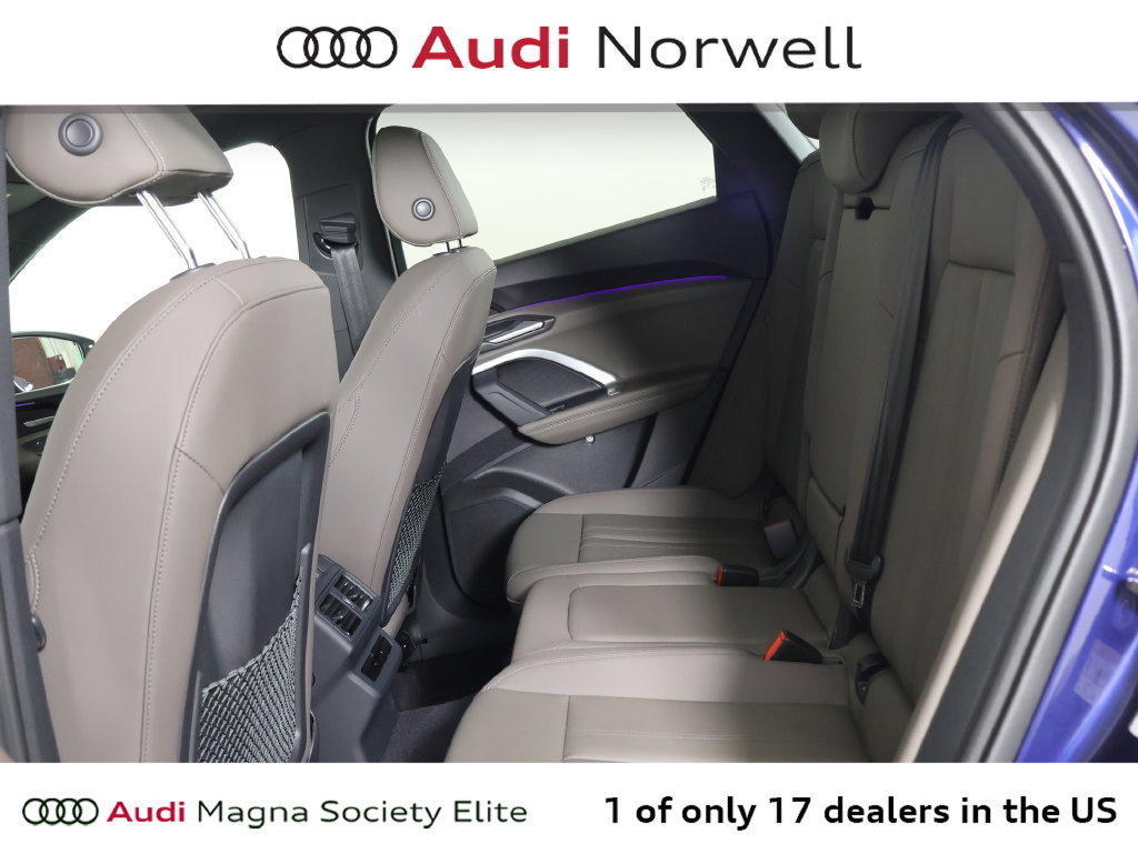 Used 2025 Audi Q5 Premium Plus w/ Premium Plus AWD/4WD image 23