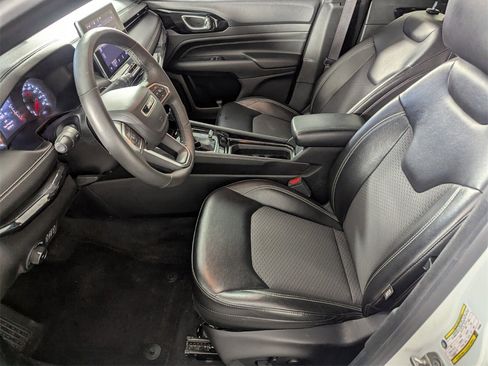 Certified 2023 Jeep Compass Altitude w/ Convenience Group image 10