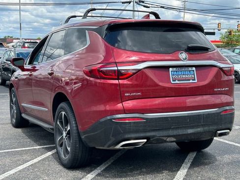 Used 2018 Buick Enclave Premium w/ LPO, Luxury Package FWD image 5