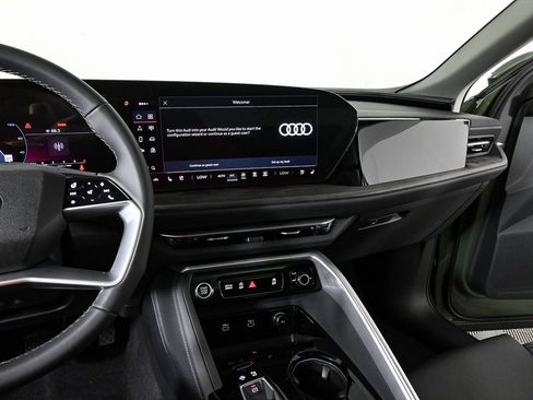 New 2025 Audi Q5 Premium Plus w/ Premium Plus image 13
