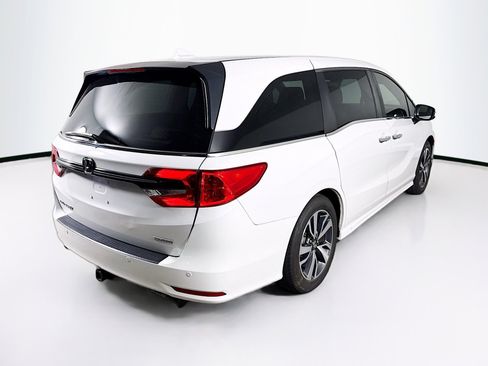 Certified 2021 Honda Odyssey Touring image 35