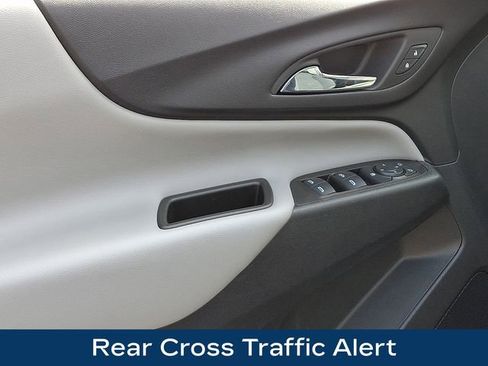 Used 2023 Chevrolet Equinox LS w/ LS Convenience Package image 22