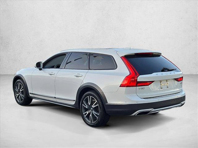 Used 2018 Volvo V90 T6 Cross Country w/ Convenience Package AWD/4WD image 8