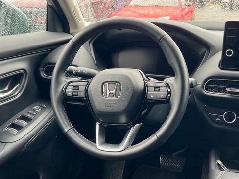 Used 2026 Honda HR-V EX-L image 14