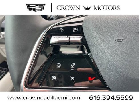 New 2026 Cadillac Vistiq Luxury w/ LPO, Floor Liner Package image 24