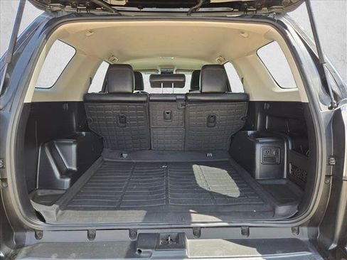 Used 2019 Toyota 4Runner TRD Off-Road Premium AWD/4WD image 6