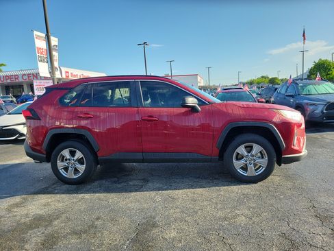 Used 2024 Toyota RAV4 LE AWD/4WD image 13