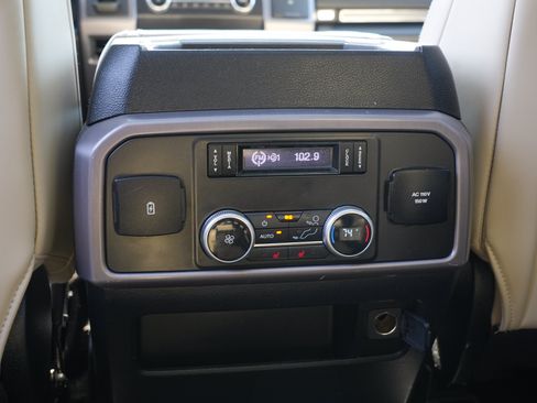 Used 2020 Ford Expedition Platinum AWD/4WD image 26