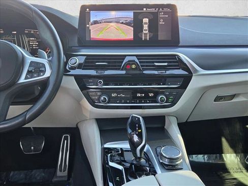 Certified 2023 BMW 540i w/ M Sport Package image 17