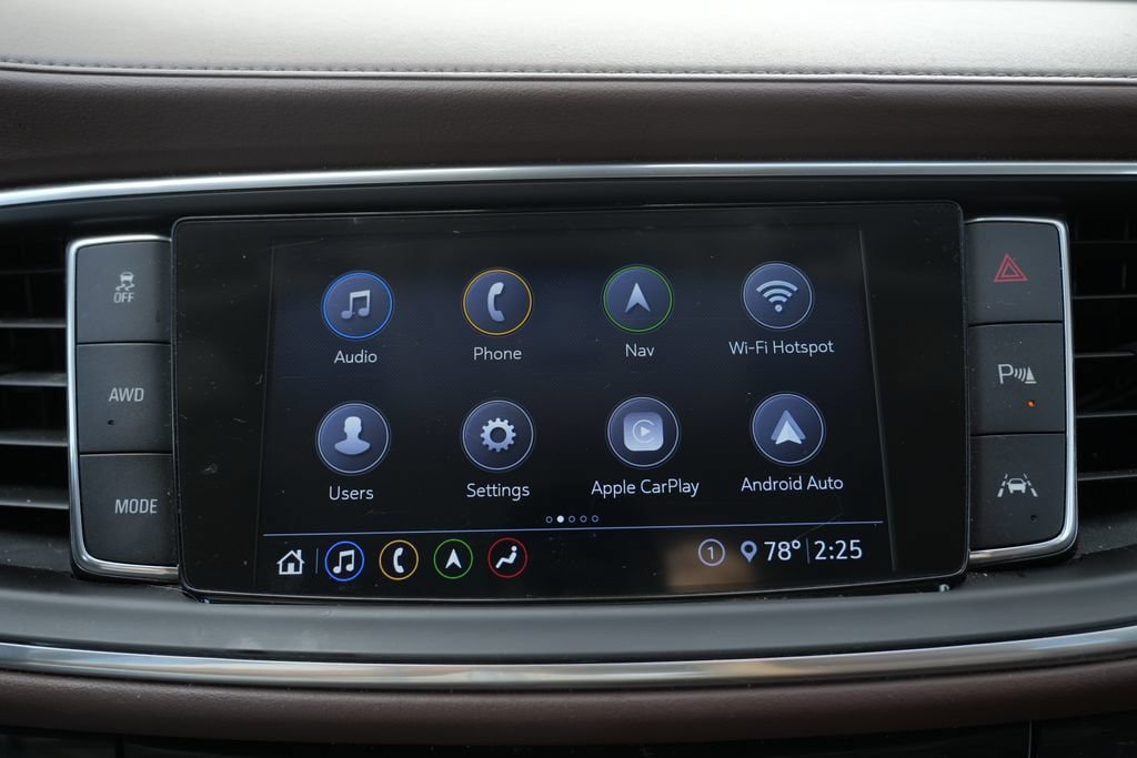 Used 2020 Buick Enclave Avenir w/ Avenir Technology Package AWD/4WD image 54