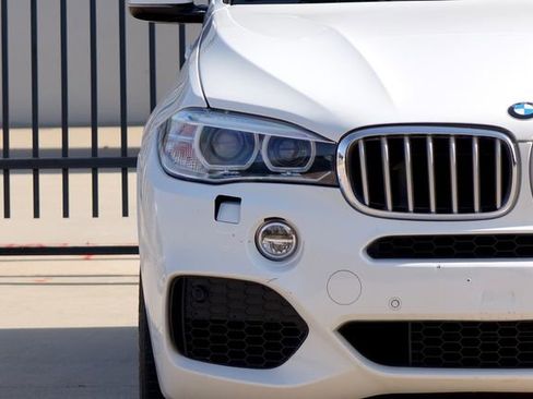 Used 2017 BMW X5 xDrive50i w/ Executive Package image 8