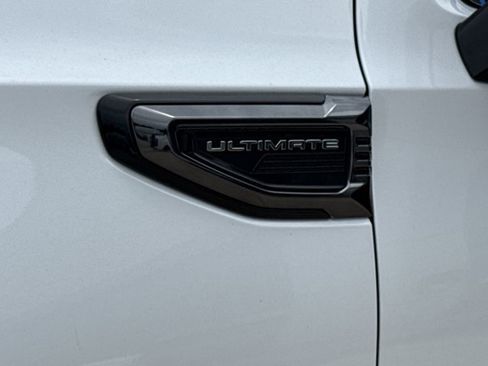 Used 2026 GMC Yukon XL Denali Ultimate AWD/4WD image 19