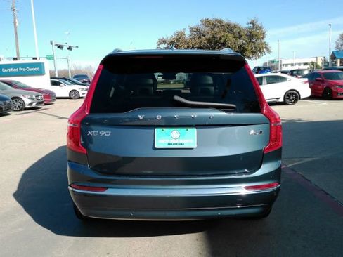 Used 2025 Volvo XC90 B6 Ultra image 9