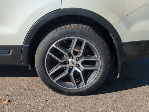 Used 2016 Ford Explorer Sport w/ Equipment Group 401A image 13