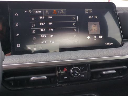 New 2026 Nissan Kicks SV image 13