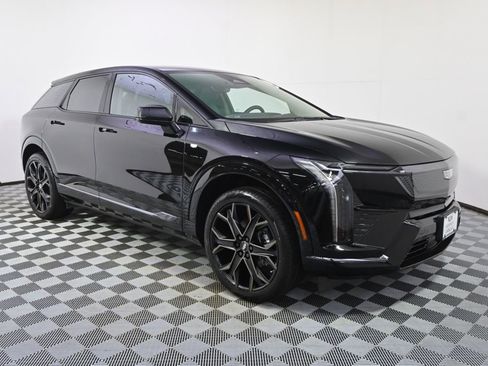 New 2026 Cadillac Optiq Sport 2 AWD/4WD image 8