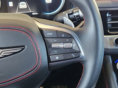 Used 2025 Genesis G70 3.3T Advanced w/ Sport Prestige Package image 30