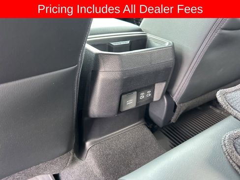 Used 2026 Toyota Tacoma Limited AWD/4WD image 18