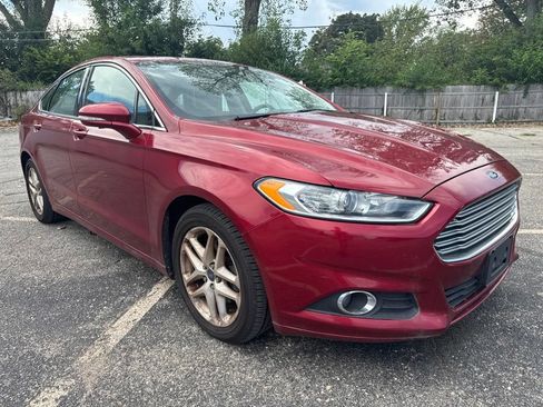 Used 2013 Ford Fusion SE FWD image 12