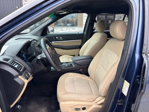 Used 2016 Ford Explorer 4WD image 9