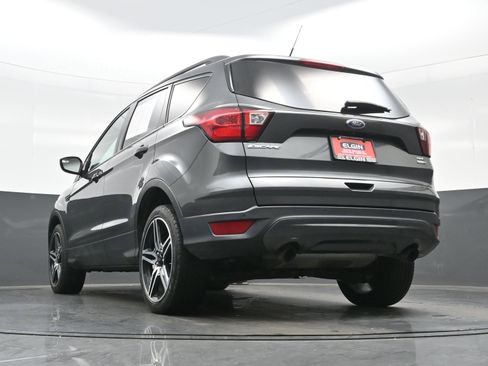 Used 2019 Ford Escape SEL image 28